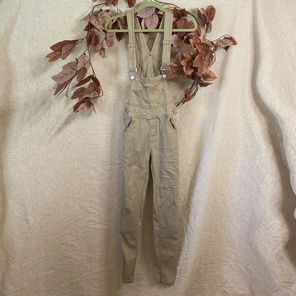 Fashion Nova jumpsuit